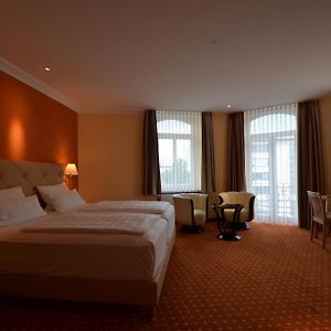 Deluxe Zimmer mit Kingsize-Bett